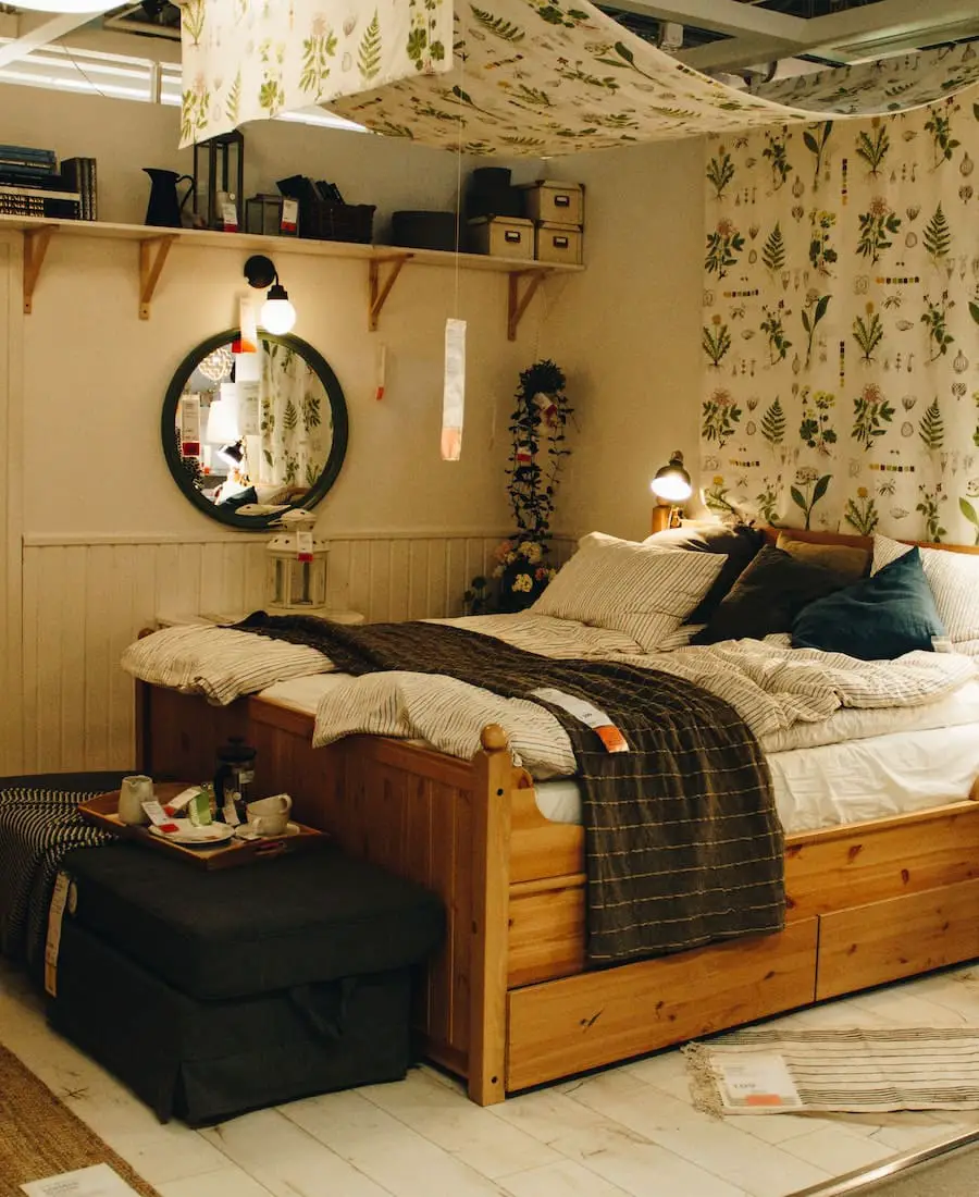Why Is It Bad To Have A Mirror Facing Your Bed Spiritual Meaning why-is-it-bad-to-have-a-mirror-facing-your-bed-spiritual-meaning